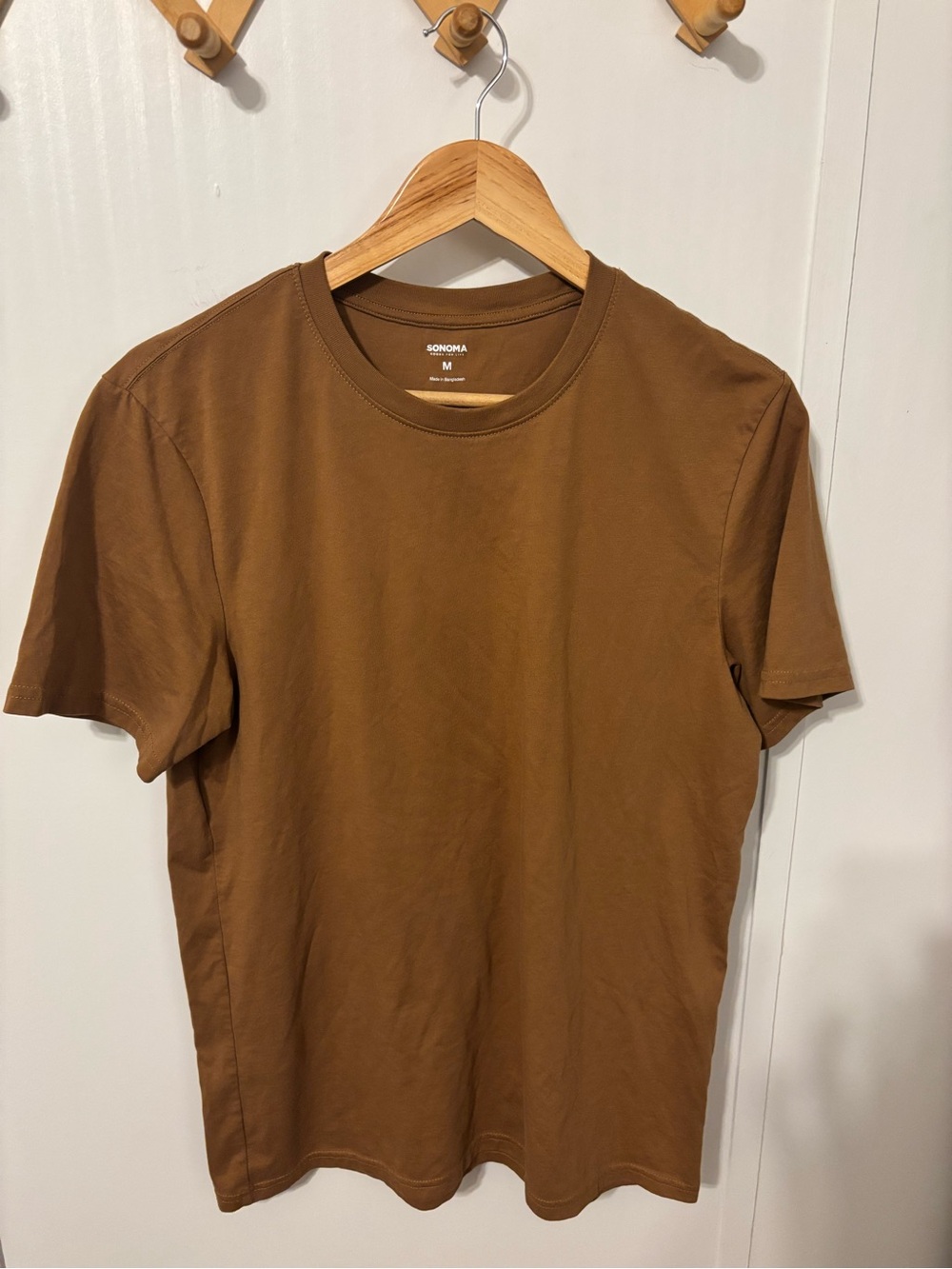 Sonoma Men's Short-Sleeve Crewneck T-Shirt in Chestnut Brown